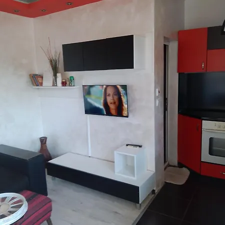 Red House شقة