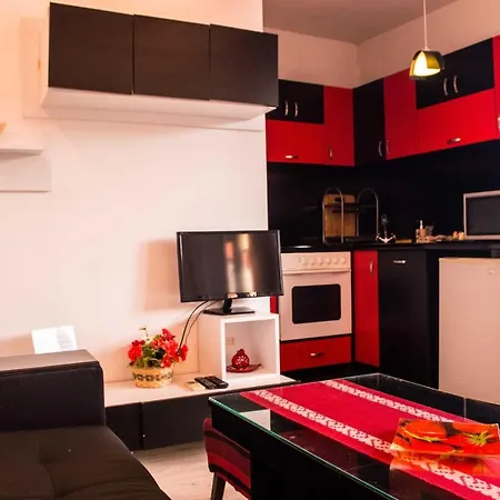 Red House فيليكو ترنوفو
